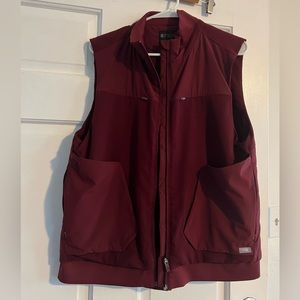 Figs Vest - Maroon L